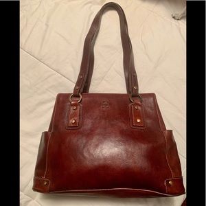Vintage Etienne Aigner leather purse